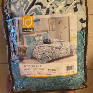 Intelligent Design Duvet Cover Set